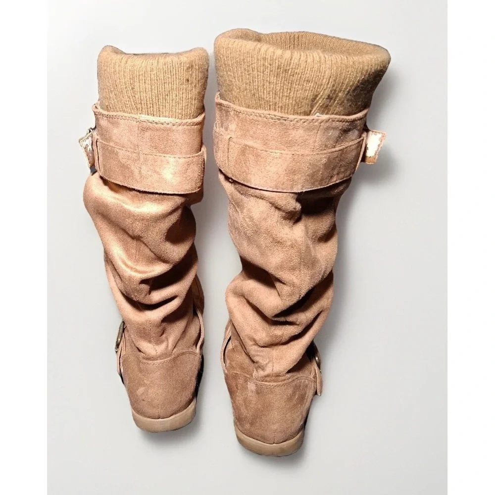 Zigi Soho Marilyn Tan Slouchy Mid Calf Boots Womens 9 Ribbed Knit Buckle Straps